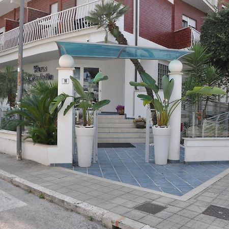 Hotel Haus Charlotte San Benedetto del Tronto Extérieur photo