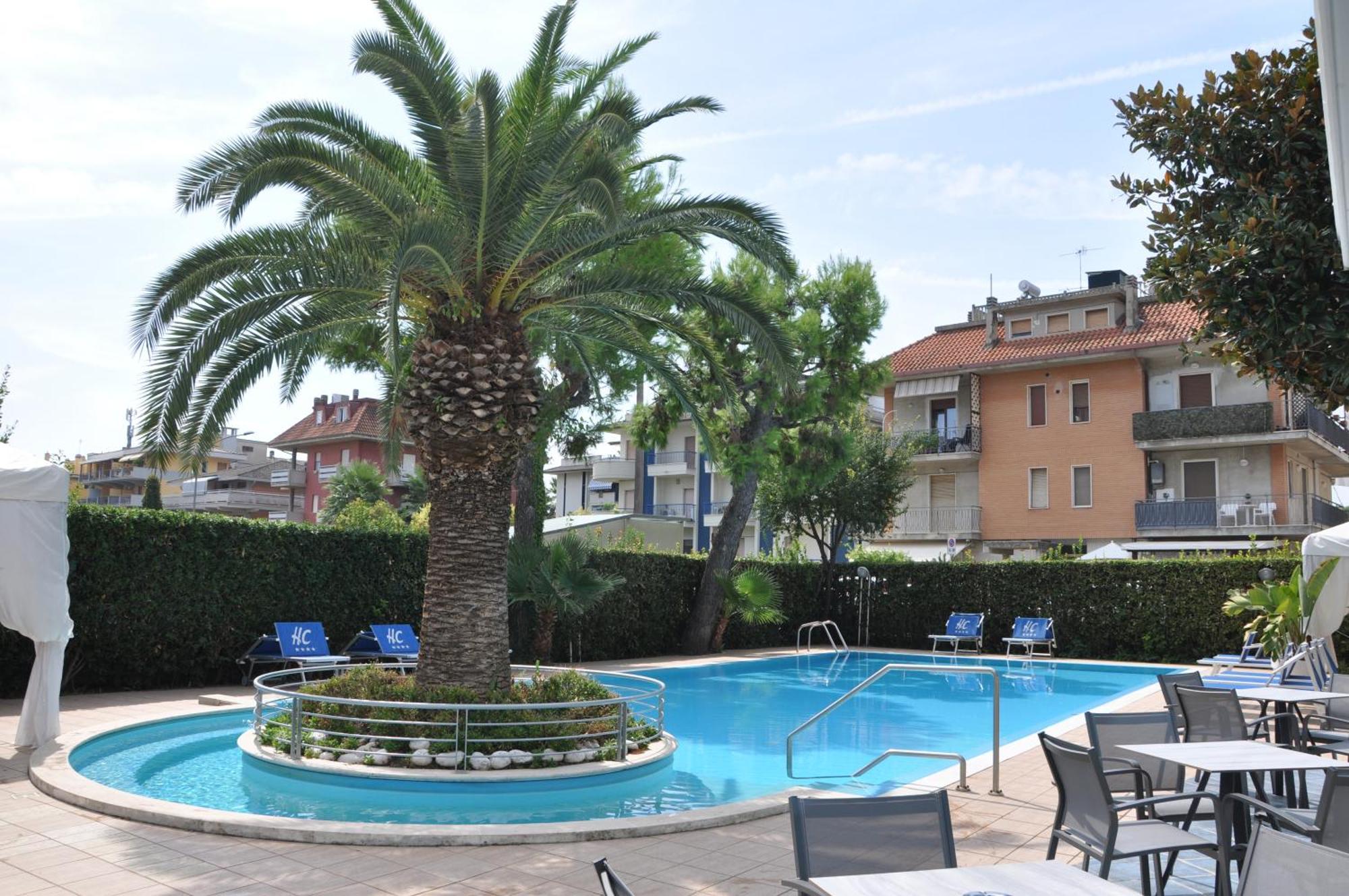 Hotel Haus Charlotte San Benedetto del Tronto Extérieur photo